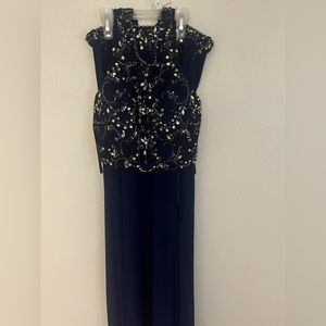 Two piece royal blue prom set